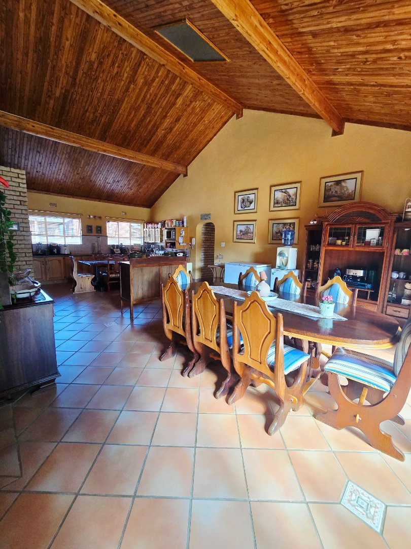 4 Bedroom Property for Sale in Flamwood North West